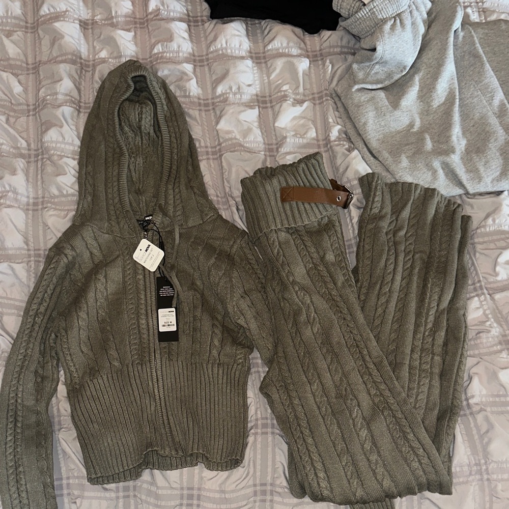 Fashion Nova Khaki Cable Knit Hooded Sweater Set